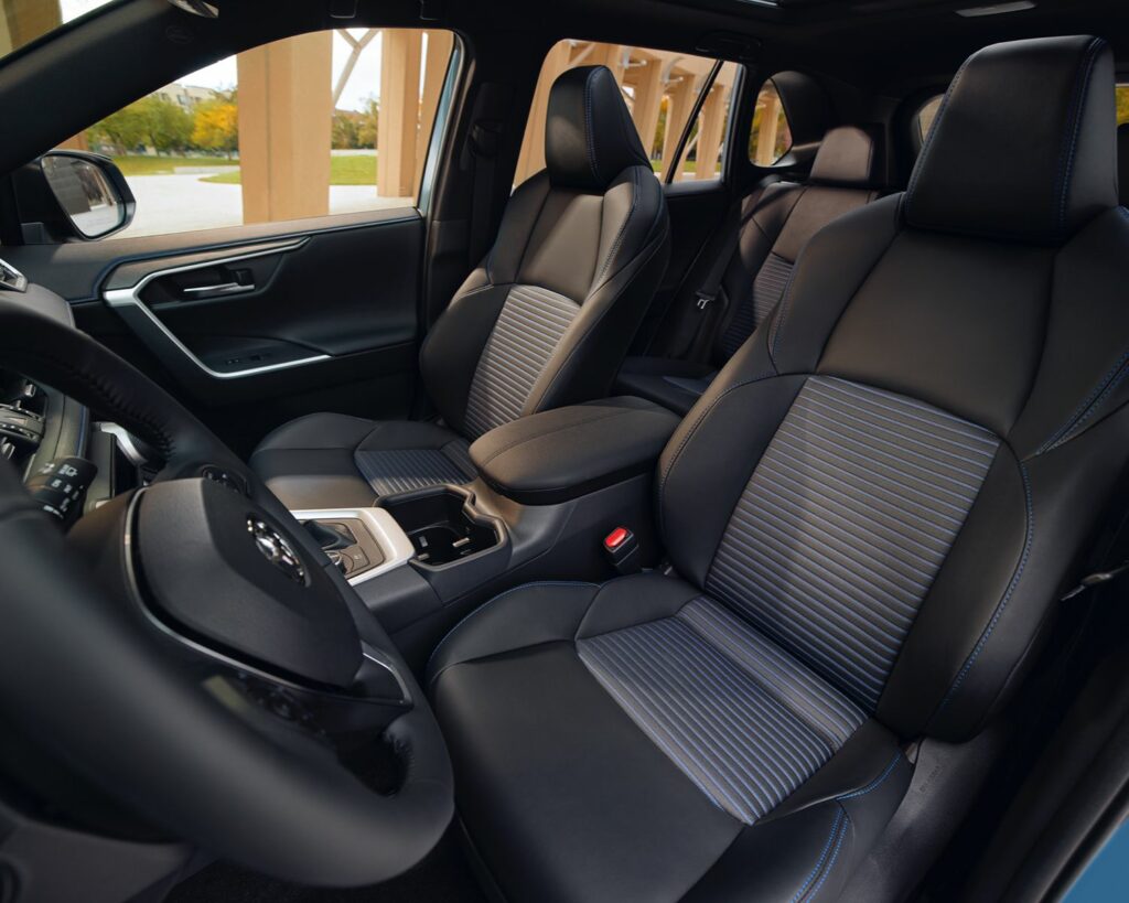 2023 RAV4