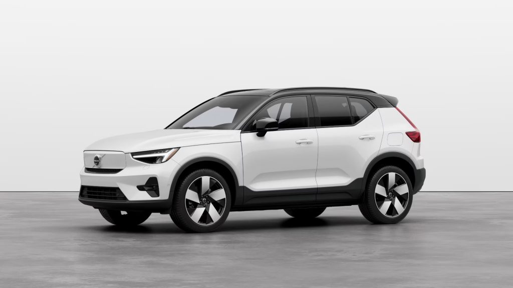 2023 Volvo XC40